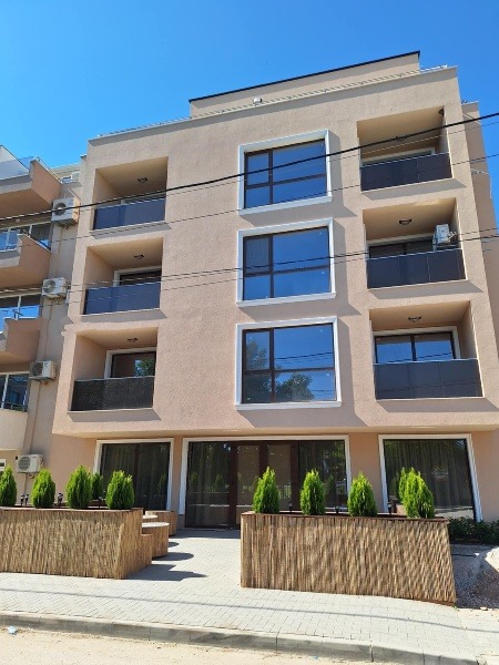 Продава  2-стаен град Пловдив , Коматево , 87 кв.м | 39590990
