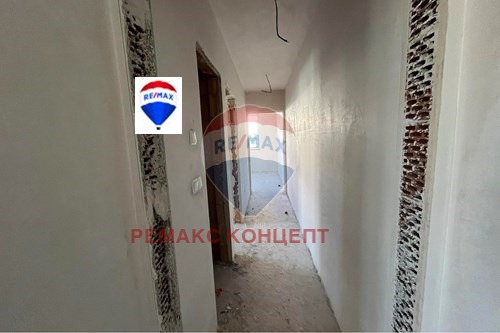 Продава 3-СТАЕН, гр. Шумен, Пазара, снимка 4 - Aпартаменти - 48248627