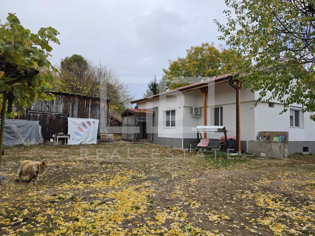 Продава КЪЩА, гр. София, с. Бистрица