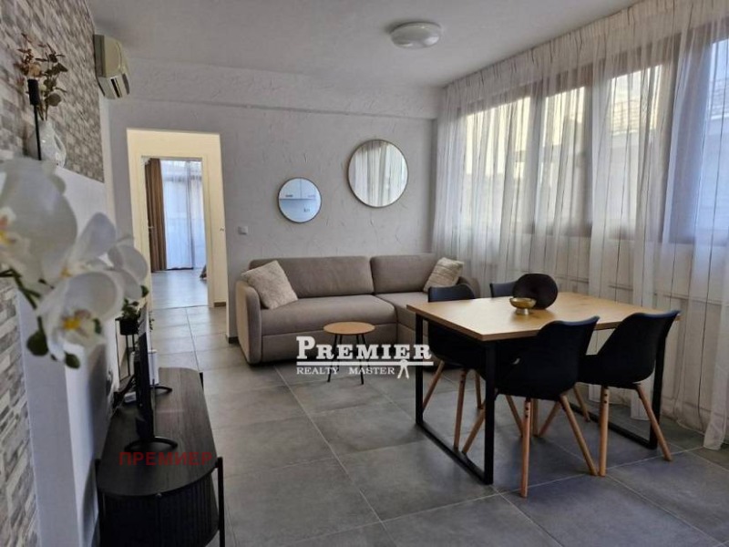 Продава 2-СТАЕН в област Бургас, к.к. Слънчев бряг - 61 кв.м / 95 000 € » 185 803.85 лв., ПРЕМИЕР
