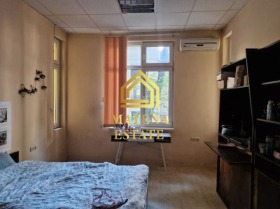 МНОГОСТАЕН, 154 m2