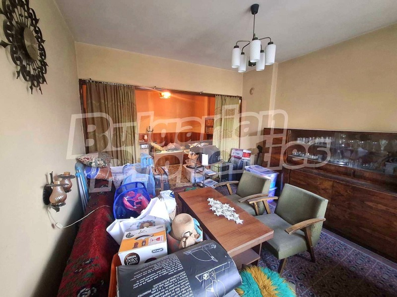 Продава 1-СТАЕН, град Велико Търново, Център • 105000 € / 205362.15 лв. • 52476226 1