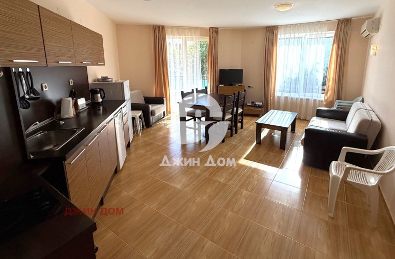 Na sprzedaż  1 sypialnia region Burgas , Sweti Wlas , 69 mkw | 63034688 - obraz [3]
