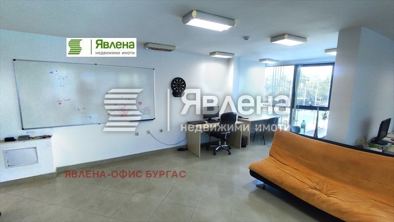 Продава МНОГОСТАЕН, гр. Бургас, Лазур, снимка 6 - Aпартаменти - 48230252