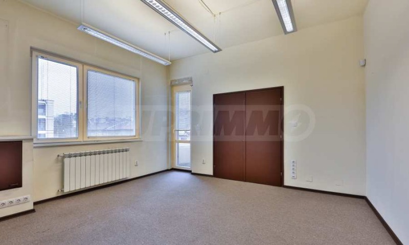 In vendita  Ufficio Sofia , Tsentar , 325 mq | 86255809 - Immagine [4]