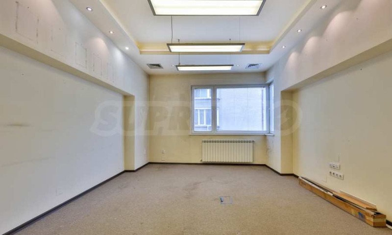 In vendita  Ufficio Sofia , Tsentar , 325 mq | 86255809 - Immagine [10]