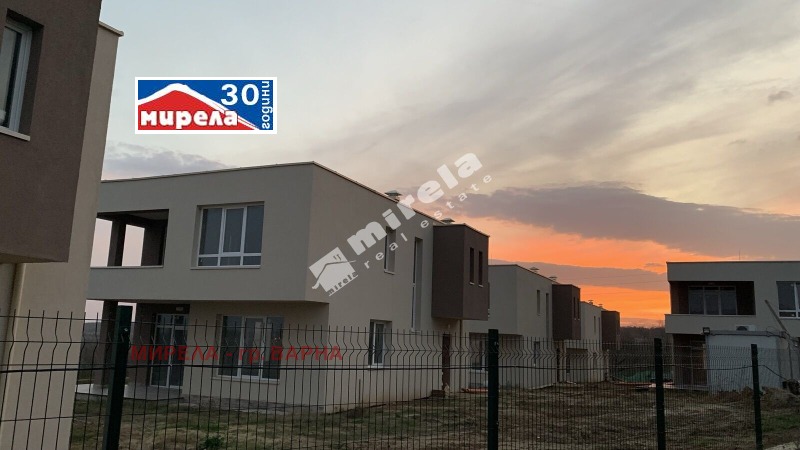 Продава КЪЩА, гр. Варна, м-т Боровец - юг, снимка 7 - Къщи - 52537181