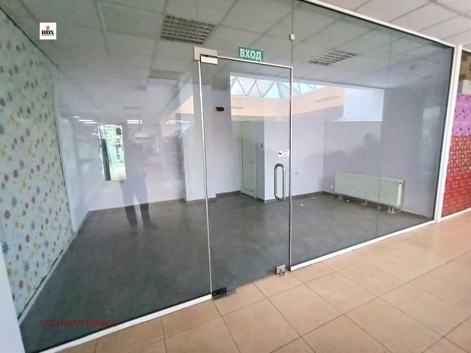 Продава МАГАЗИН, гр. Русе, Възраждане, снимка 2 - Магазини - 49830161