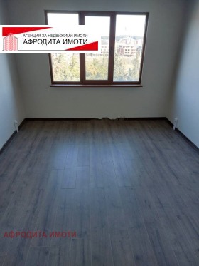 1 dormitorio Tsentar, Stara Zagora 2