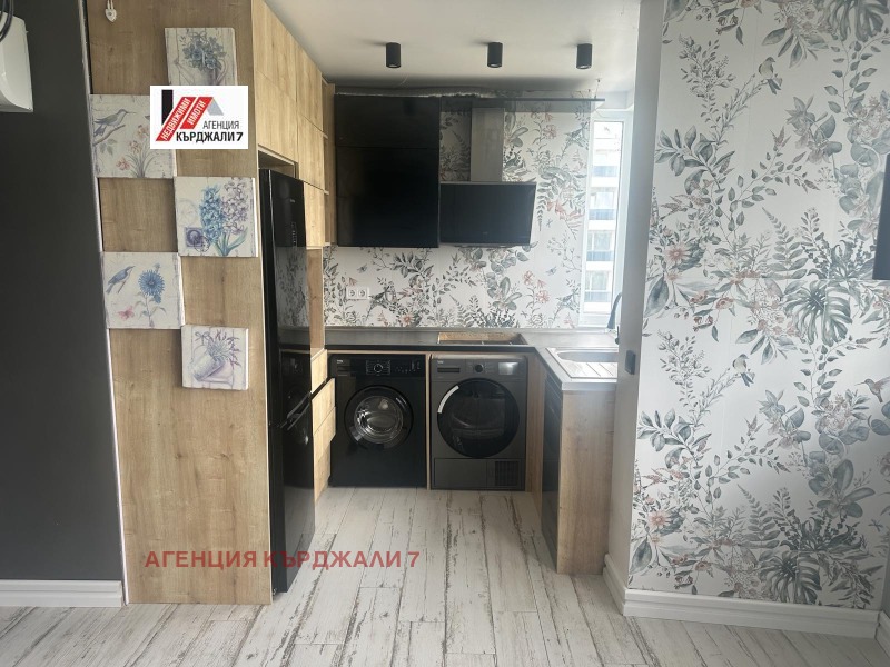 Na prodej  1 ložnice Kardžali , Vazroždenci , 67 m2 | 66329140 - obraz [15]