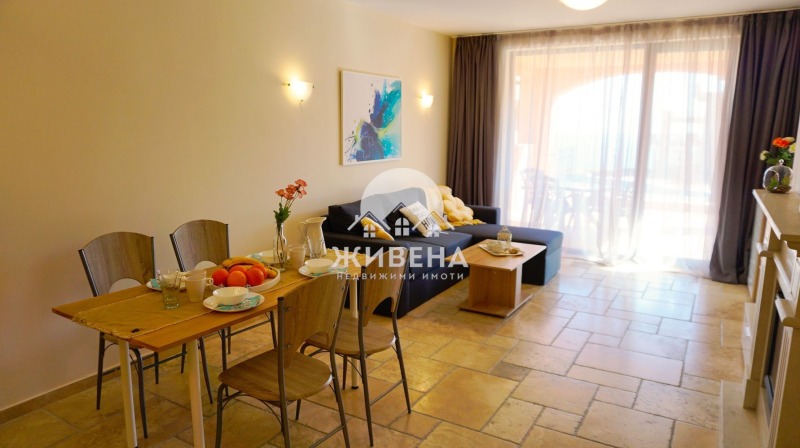 Продава 3-СТАЕН, гр. Балчик, област Добрич, снимка 2 - Апартаменти - 52361802