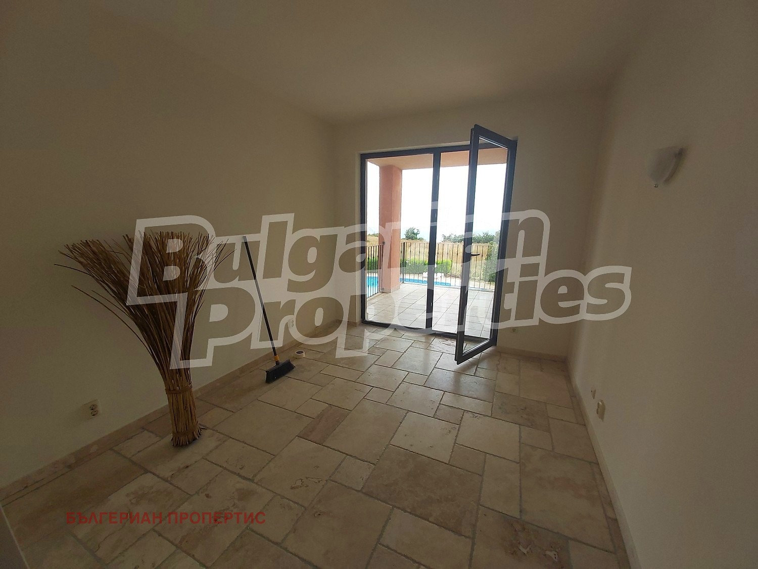 Продава 3-СТАЕН, гр. Каварна, област Добрич, снимка 16 - Апартаменти - 53731403