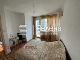 2-стаен град Бургас, Изгрев 4