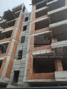 Продажба на тристайни апартаменти в град Бургас - изображение 15 