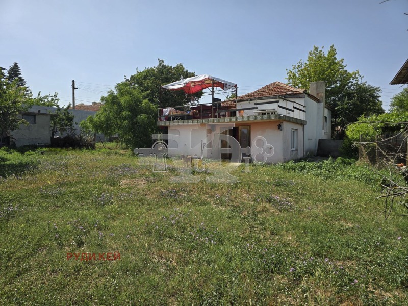 Продава КЪЩА, с. Бенковски, област Варна, снимка 1 - Къщи - 46446762