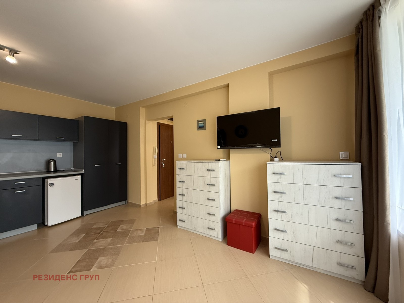 Продава 2-СТАЕН, гр. Поморие, област Бургас, снимка 2 - Апартаменти - 53604671