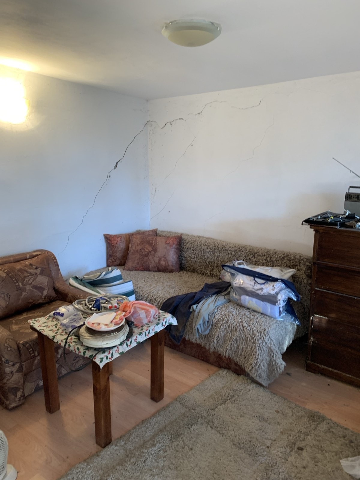 Продава ВИЛА, с. Дивотино, област Перник, снимка 4 - Вили - 53719189