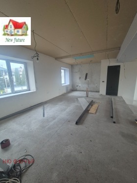 Продава  4-стаен, град София