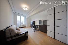 3+ camere da letto Tsentar, Sofia 16