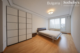 3+ Schlafzimmer Zentar, Sofia 10