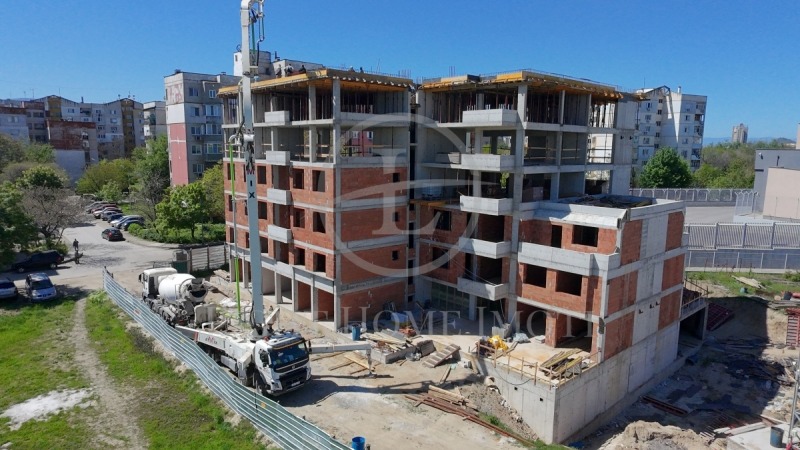 À venda  1 quarto Plovdiv , Trakiia , 69 m² | 83570768