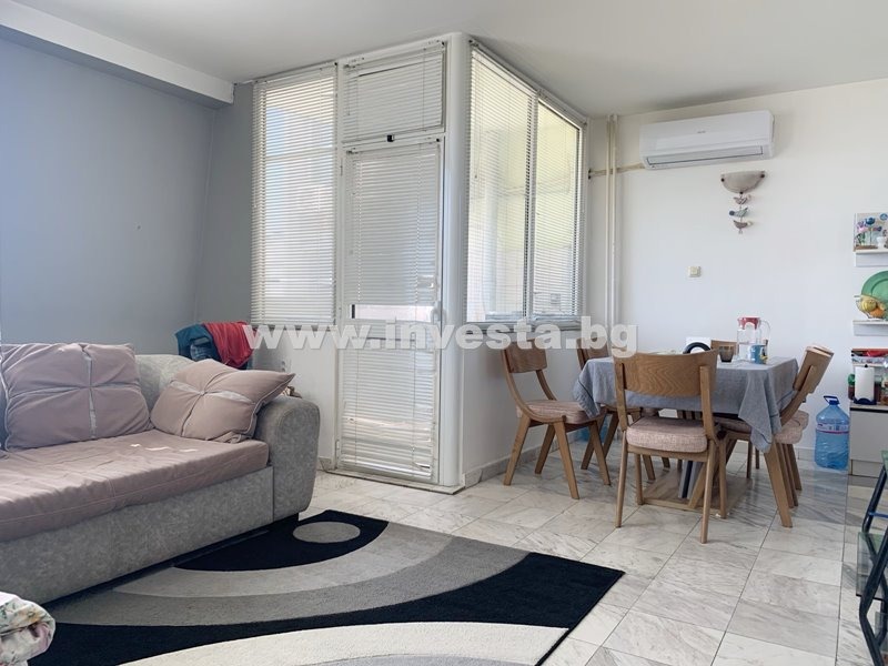 Myytävänä  2 makuuhuonetta Plovdiv , Trakija , 78 neliömetriä | 50742726