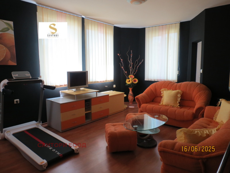 Продава  Къща област Варна , с. Кичево , 440 кв.м | 15155904 - изображение [9]