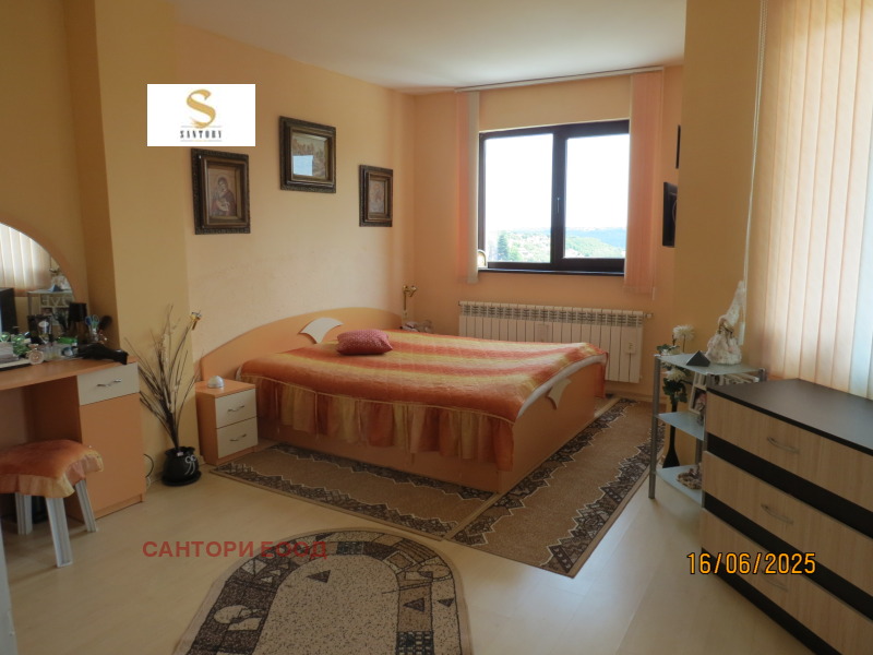 Продава  Къща област Варна , с. Кичево , 440 кв.м | 15155904 - изображение [12]