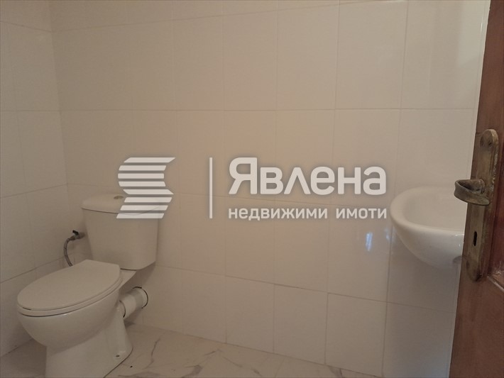 Продава КЪЩА, с. Малки Воден, област Хасково, снимка 12 - Къщи - 53613378