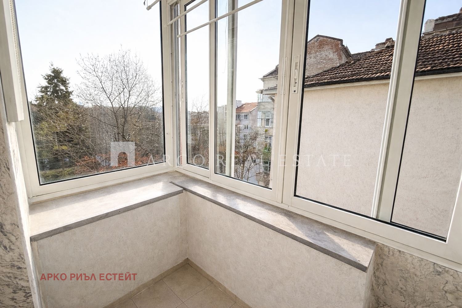 Продава 2-СТАЕН, гр. София, Център, снимка 2 - Апартаменти - 53703204