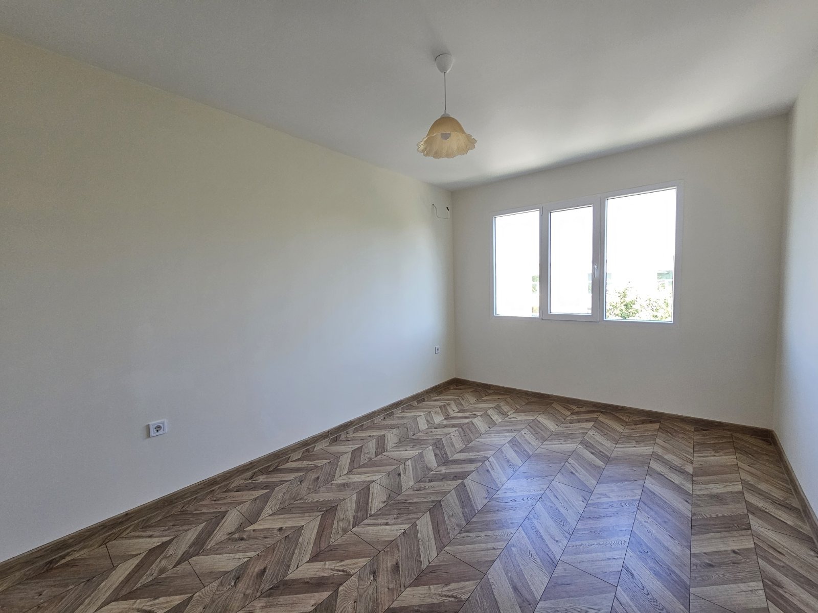 Продава 3-СТАЕН, гр. Пловдив, Христо Смирненски