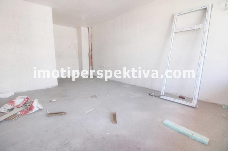 Продава  2-стаен, град Пловдив, Христо Смирненски • 77 600 EUR • ID 95975336 — holmes.bg - [1] 