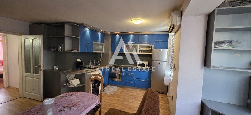 Eladó  1 hálószoba Pleven , Sirok centar , 60 négyzetméter | 59109154 - kép [2]