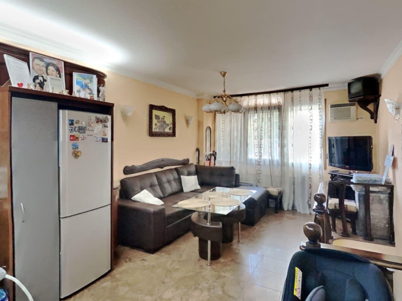 Til salg  Maisonette Sofia , Mladost 3 , 136 kvm | 32408833 - billede [2]