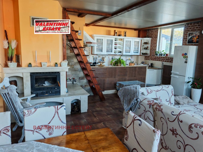 Na prodej  Dům Sofia , Ivanjane , 170 m2 | 40661167 - obraz [2]