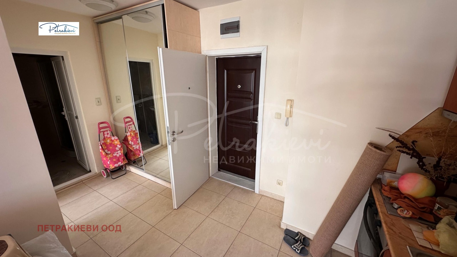 Продава 2-СТАЕН, гр. Поморие, област Бургас, снимка 2 - Апартаменти - 51758731