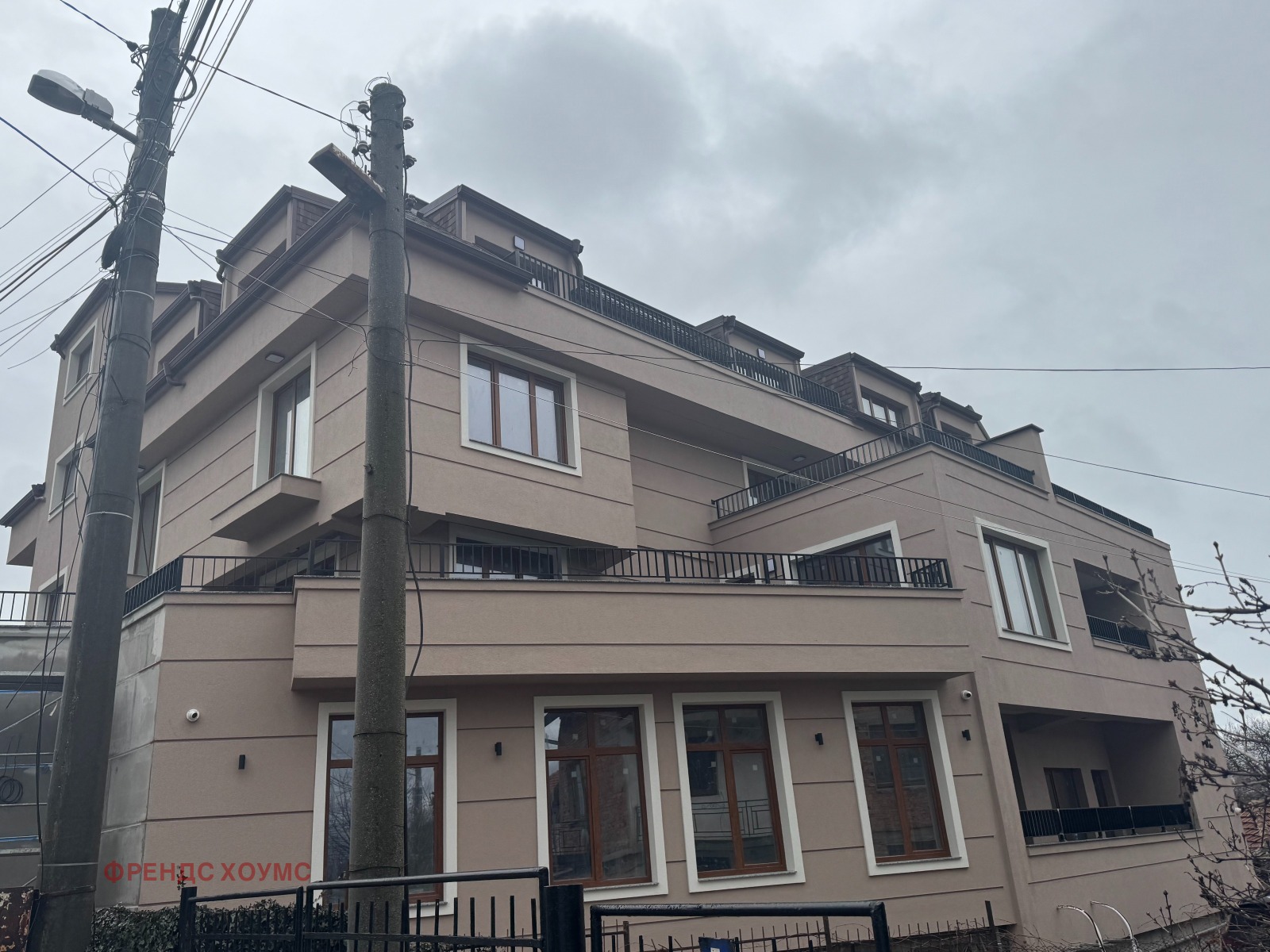 Продава 2-СТАЕН, гр. София, Толстой