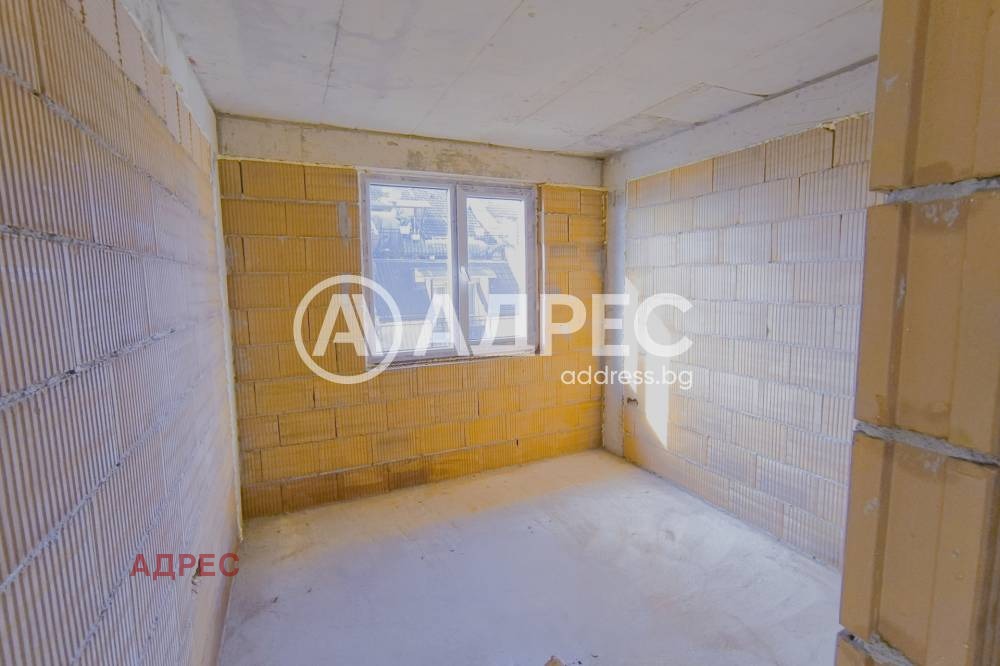 Продава МНОГОСТАЕН, гр. Варна, Център, снимка 11 - Апартаменти - 54330067