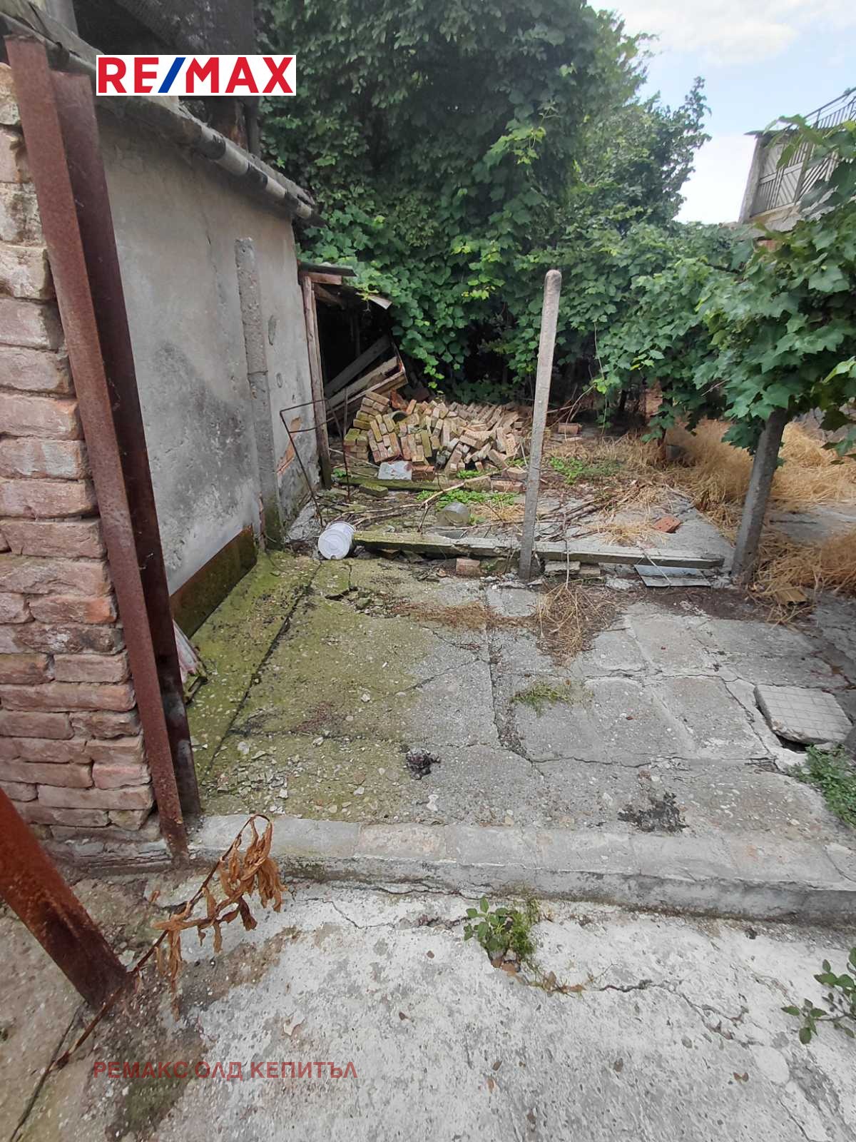Продава ЕТАЖ ОТ КЪЩА, гр. Павликени, област Велико Търново, снимка 13 - Етаж от къща - 55069486