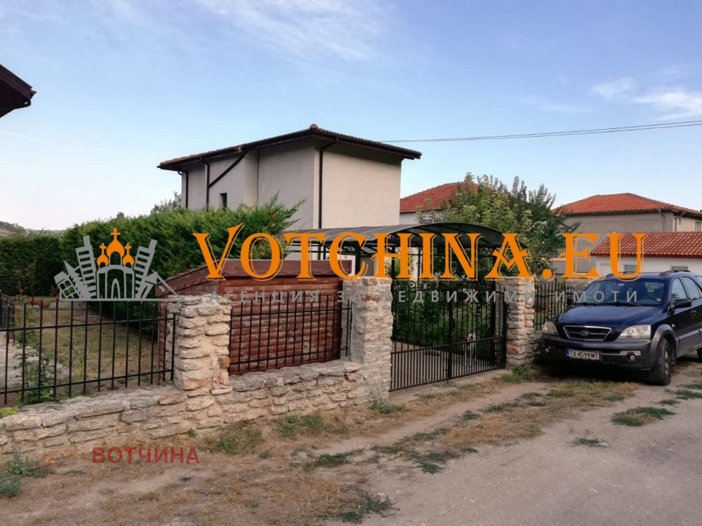 Продава КЪЩА, гр. Балчик, област Добрич, снимка 8 - Къщи - 55782212