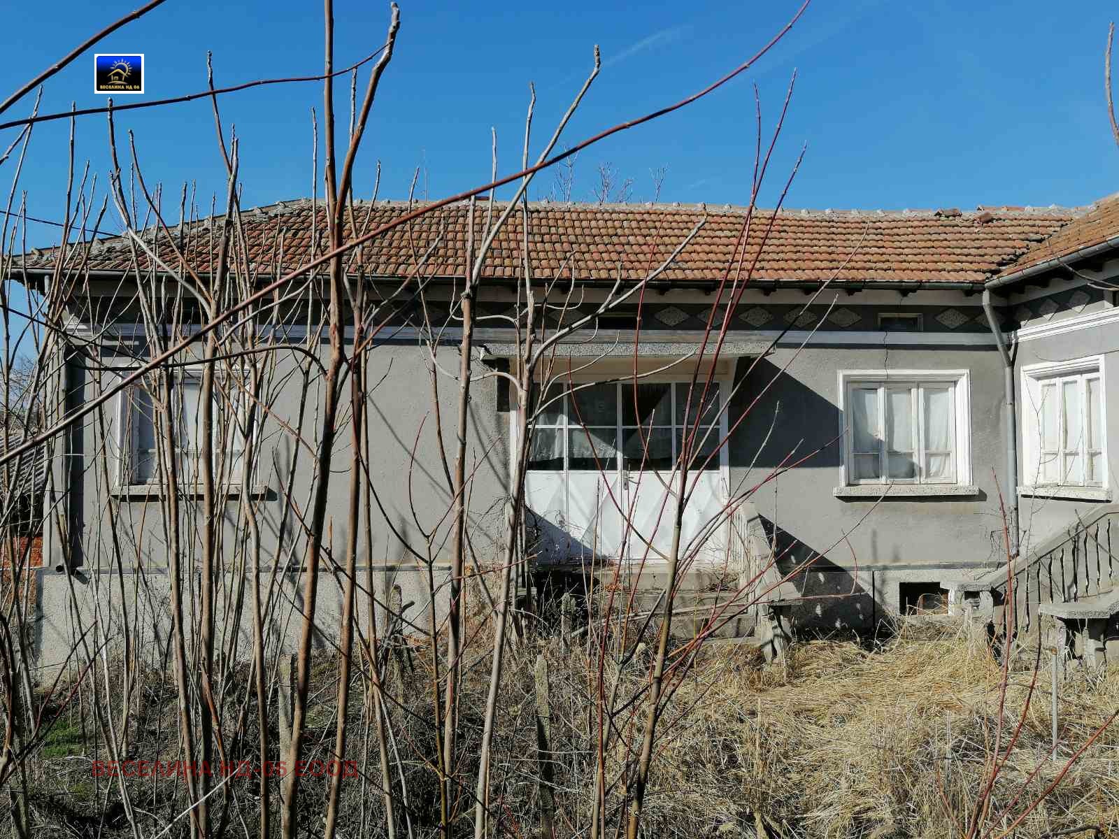 Продава КЪЩА, с. Росен, област Добрич