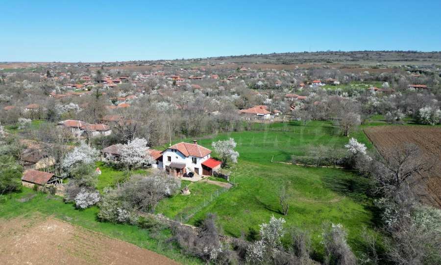 Продава КЪЩА, с. Градище, област Габрово, снимка 5 - Къщи - 54144641