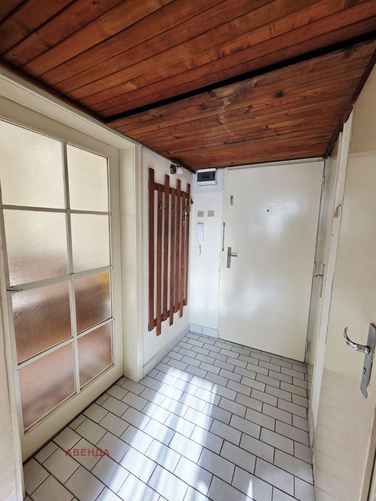 Продава 1-СТАЕН, гр. София, Оборище, снимка 6 - Апартаменти - 52559755