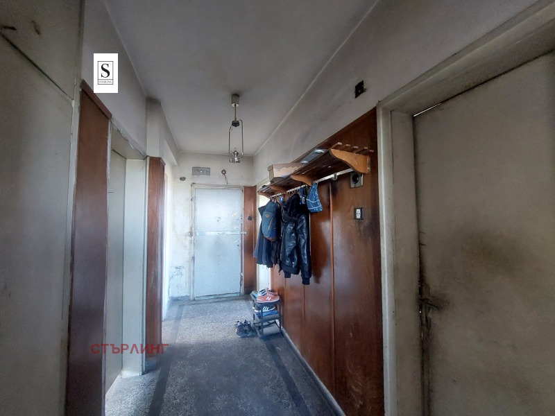 Продава  3-стаен град София , Банишора , 87 кв.м | 50996514 - изображение [13]