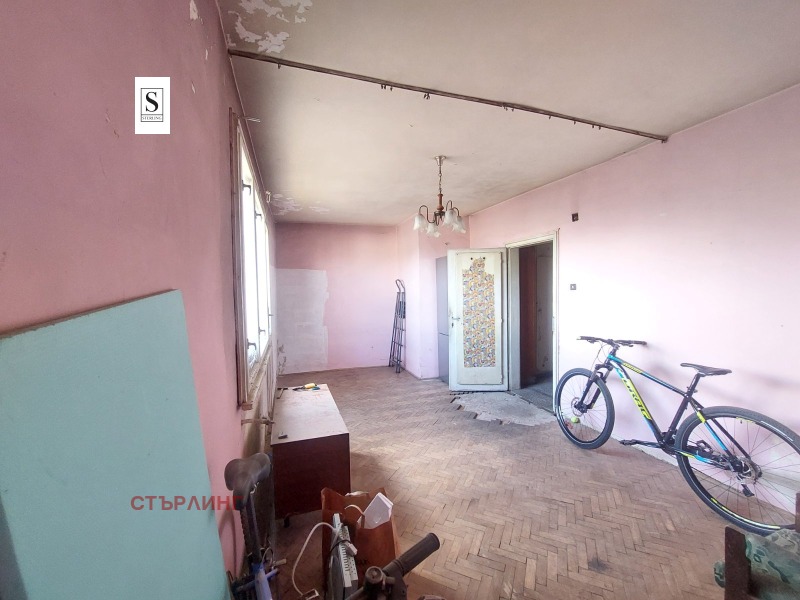 Продава  3-стаен град София , Банишора , 87 кв.м | 50996514