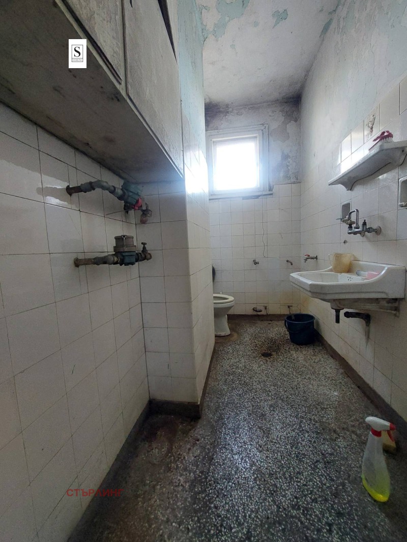 Продава  3-стаен град София , Банишора , 87 кв.м | 50996514 - изображение [14]