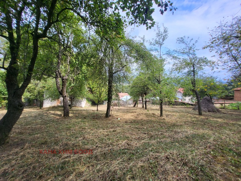 Till salu  Hus region Lovech , Belisj , 53 kvm | 91429034 - bild [8]