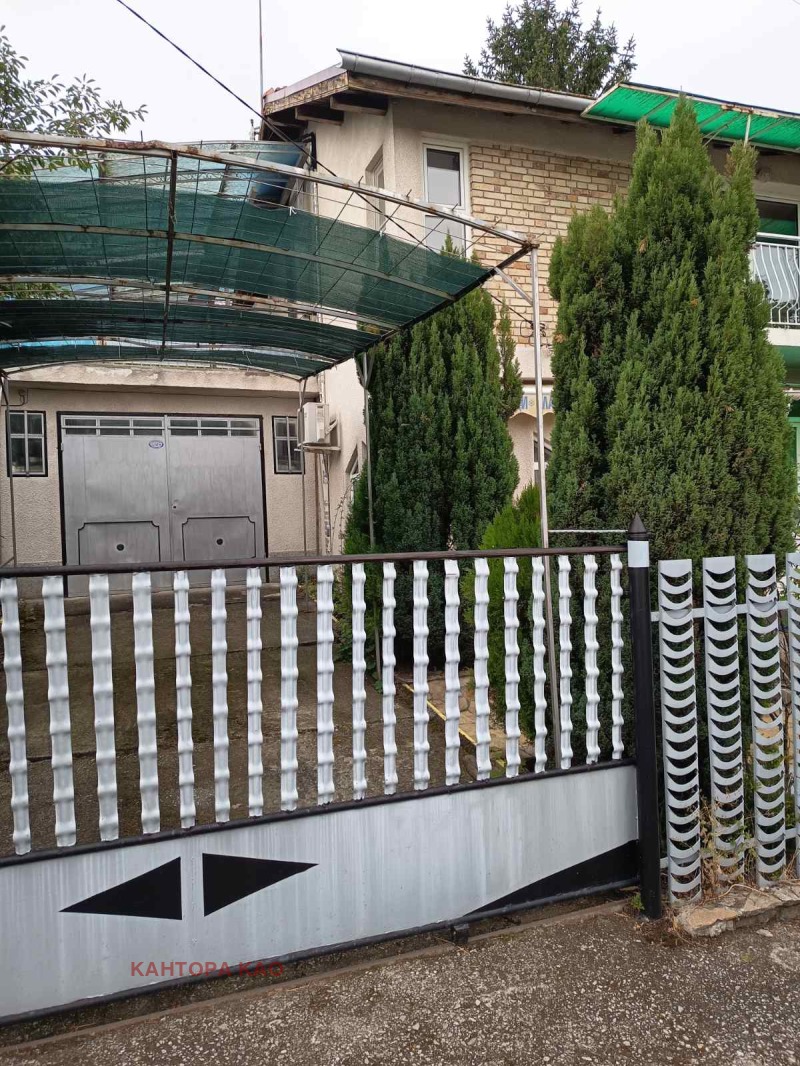 Til salg  Hus Sofia , Bankya , 180 kvm | 52184265 - billede [2]