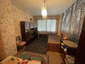 1 dormitorio Zora, Stara Zagora 3