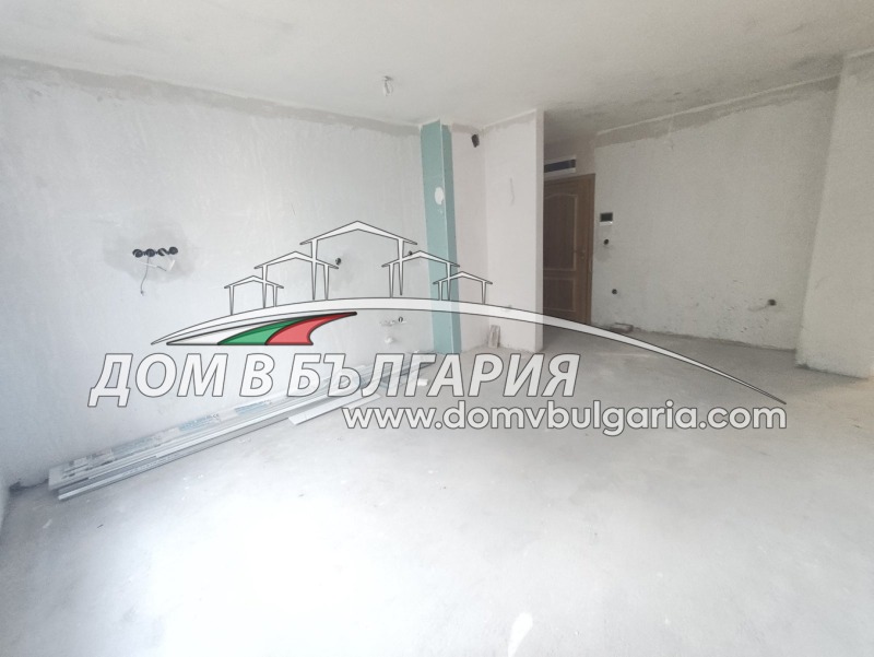 Продава 3-СТАЕН, град Варна, Лятно кино Тракия • 205990 € / 402881.42 лв. • 24705126 1